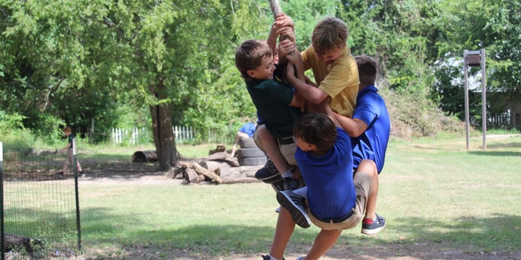 Texas boys school establishes policy to destroy smartphones