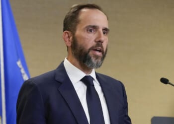 Trump blasts 'sleazebag' Jack Smith for FBI's spying on GOP phones