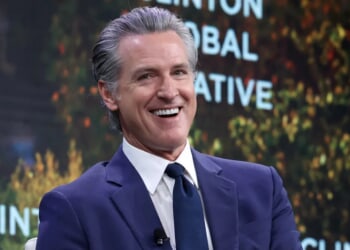 Newsom Vetoes Raise For Firefighters As LA Blaze Recovery Remains Frozen