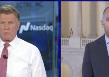 CNBC host tells Hakeem Jeffries point-blank he would be ‘going crazy’ if GOP shut down gov’t over Democrat policies