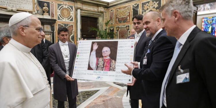 Pope Leo XIV: News agencies have ‘crucial role’ in forming consciences, sharing the truth