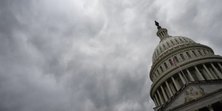 Record Number Of Voters Think US Gov’t Has Become Too Powerful, Poll Shows