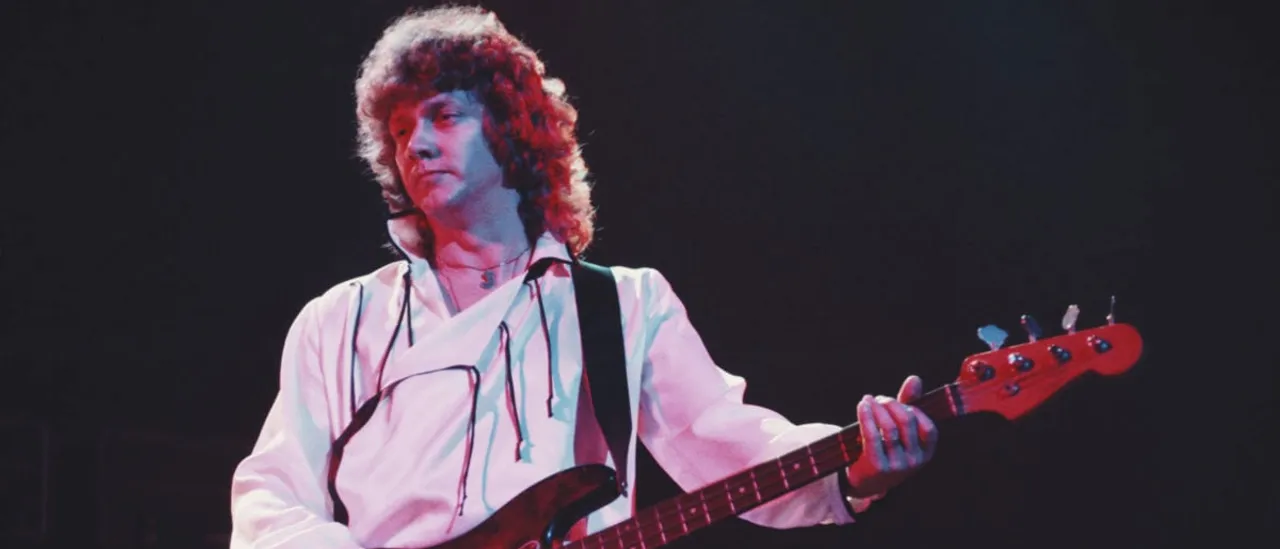 Legendary ‘Days Of Future Passed’ Bassist John Lodge Dies At 82