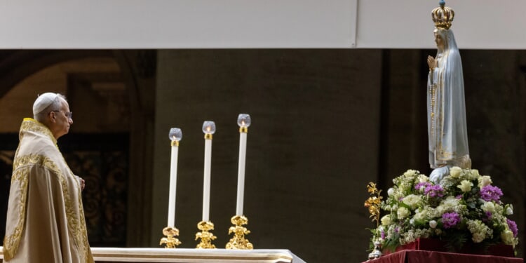 Thousands of pilgrims join Pope Leo XIV in St. Peter’s Square to pray the rosary for peace