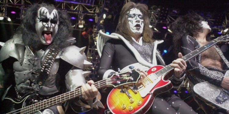Kiss' original lead guitarist and founding member Ace Frehley dies at 74