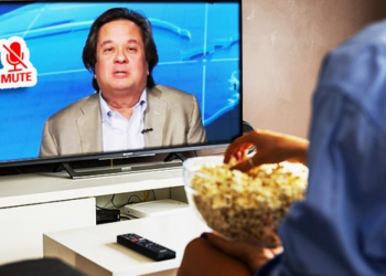 Thinks He’s Clever, Looks Like a Plastic Surgery Mishap – Twitchy