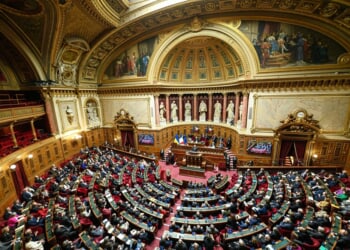 French senators urge action against rising anti-Christian attacks in the country