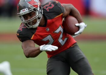 Former NFL player Doug Martin died after struggling with officers, police say