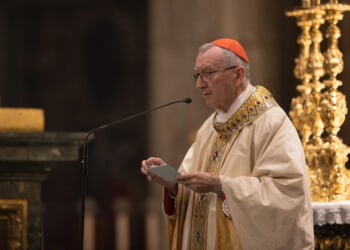 Cardinal Pietro Parolin, Vatican journalists condemn threat to free press after assaults on journalists