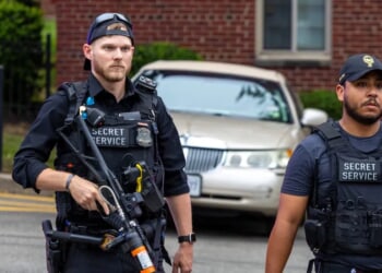 Kamala Harris Family Secret Service Agent Reportedly Moonlighted As Plus Size Model