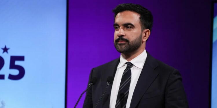 Foreign-Born Voters Likely To Hand Socialist Zohran Mamdani Key To New York City, Poll Shows