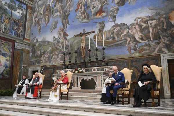 Pope Leo XIV and King Charles III pray together in the Sistine Chapel during a historic meeting at the Vatican, Thursday, Oct. 23, 2025. Credit: Vatican Media