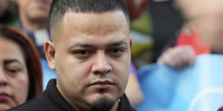 DHS sets Oct. 31 target to deport Kilmar Abrego Garcia, says Liberia will take him