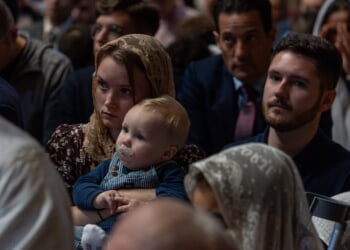 PHOTOS: Cardinal Burke celebrates Latin Mass in St. Peter’s Basilica