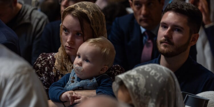 PHOTOS: Cardinal Burke celebrates Latin Mass in St. Peter’s Basilica