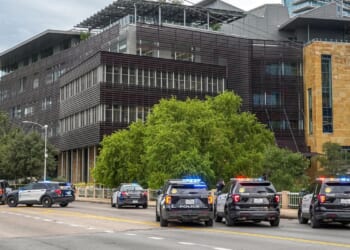 One injured and suspect arrested in Texas library shooting