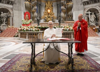 Pope Leo XIV calls for renewal of Catholic education amid challenges of modern society, technology