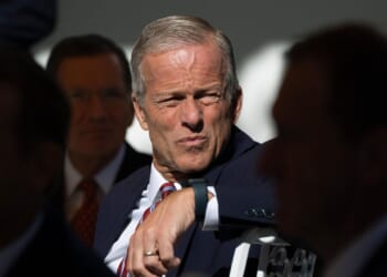 Senate Republicans abandon 'piecemeal' plan to ease shutdown pain