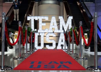 Americans who make Winter Olympics, Paralympics squads will earn $100,000