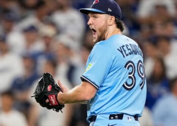 Trey Yesavage pitches Blue Jays past Dodgers for 3-2 lead in World Series