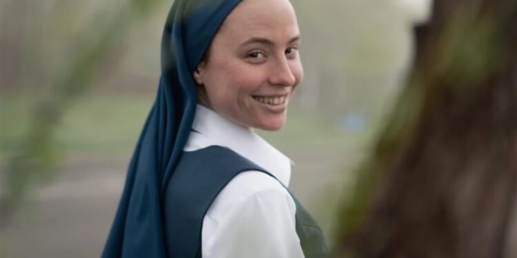 Meet the nun who writes Catholic vampire books