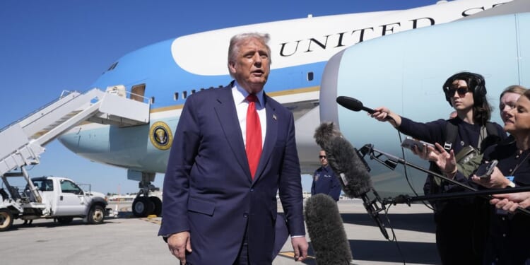 Trump says he isn't looking to strike Venezuela