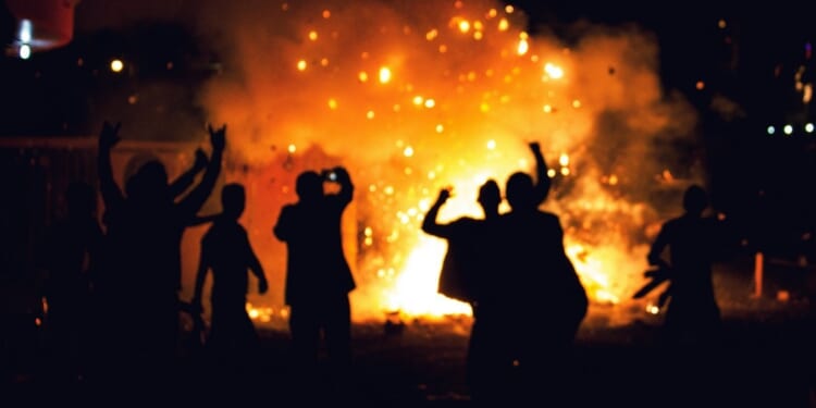 Anarchist group calls for BLM-style ‘revolt’ at anti-Trump ‘No Kings’ rallies