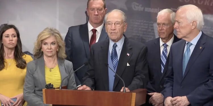 Biden’s ‘Enemies List’: Senators Say Jack Smith Investigation Targeted ‘Entire’ Republican Apparatus