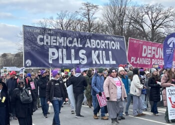 California law allowing anonymous abortion pill prescriptions endangers women, experts say