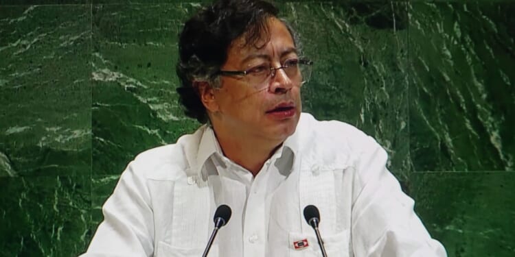 Colombia’s President Tells Univision He Wants to ‘Get Rid of Trump’ [WATCH]