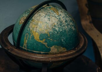 Cyril Davydenko: Trump's manoeuvres against Venezuela show that neo-conservatism isn't dead yet