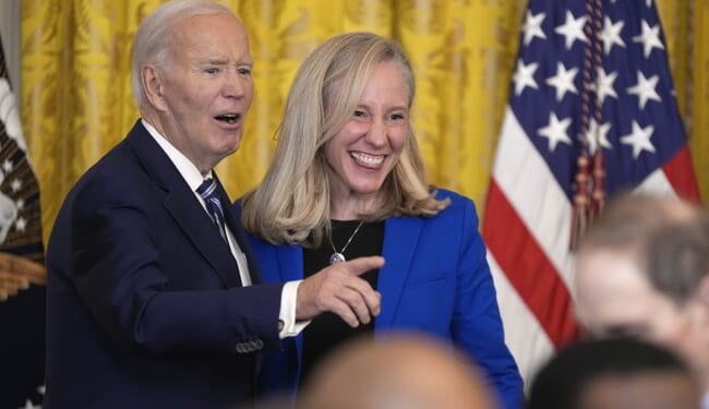 DAMNING Video Shows Abigail Spanberger Was All IN on Lying to Protect Biden and His Open Border (Watch) – Twitchy