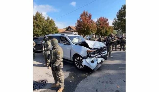 DHS Car Crash in Chicago Leads to Chaos as Protesters Surround the Area – Twitchy