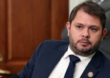 Democrat refuses to forgo pay during shutdown as his own staff goes unpaid