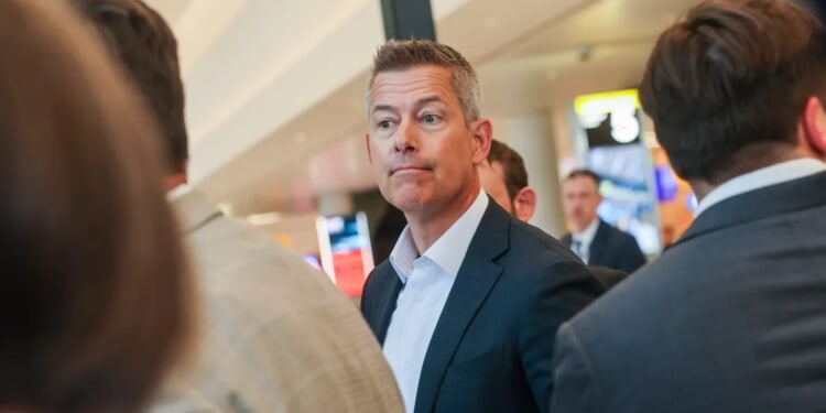 Democrats’ Shutdown Stops Traffic At Critical American Airport