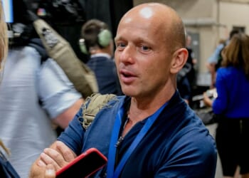 GOP Candidate Leads California Gov Race as Dem Party Throws Itself Off a Cliff [WATCH]