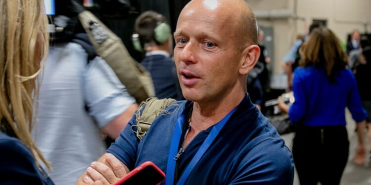 GOP Candidate Leads California Gov Race as Dem Party Throws Itself Off a Cliff [WATCH]