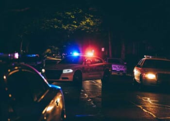 Good Samaritan Hailed Hero For Allegedly Stopping Knife-Wielding Man, Potentially Saving Cop’s Life – Faithwire