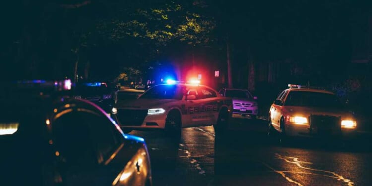 Good Samaritan Hailed Hero For Allegedly Stopping Knife-Wielding Man, Potentially Saving Cop’s Life – Faithwire