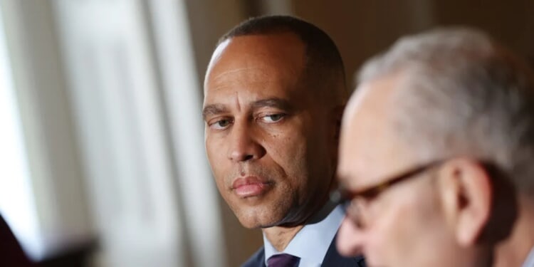 Hakeem Jeffries Calls Bill To Pay Troops During Shutdown ‘Political Ploy’