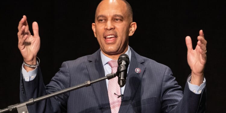 Hakeem Jeffries Gets Embarrassed Live on CNN by Liberal Host Dana Bash [WATCH]