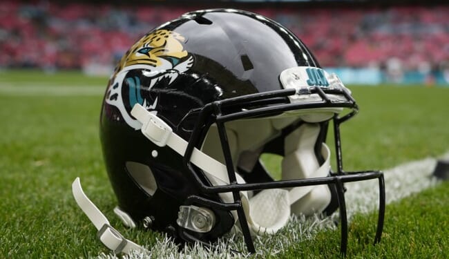 Jacksonville Jaguars Star Travis Hunter Shines with Faith and Grace, Silencing Haterade-Sipping Reporter – Twitchy