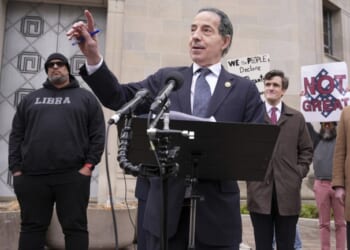 Jamie Raskin and Hakeem Jeffries Contradict Each Other Over Pursuing Future Trump Lawfare – Twitchy