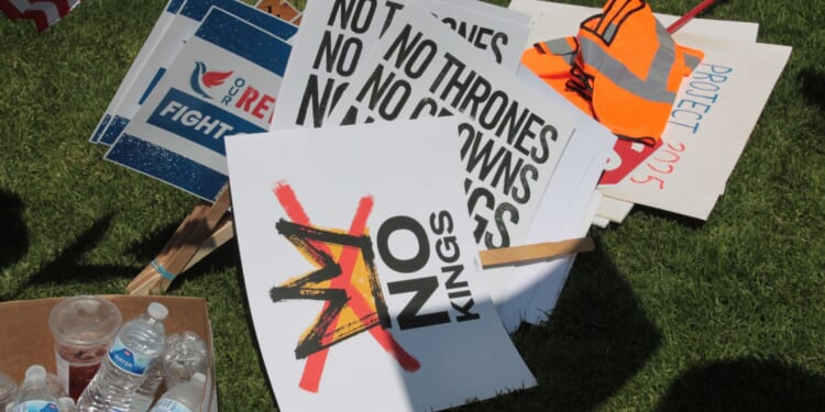 Joe Rogan Calls 'No Kings' Protesters as 'FBI Agents and Losers' [WATCH]