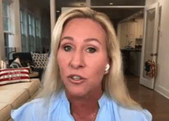 Joe Rogan dropped a shocking take on Rep. Marjorie Taylor Greene and Hillary Clinton