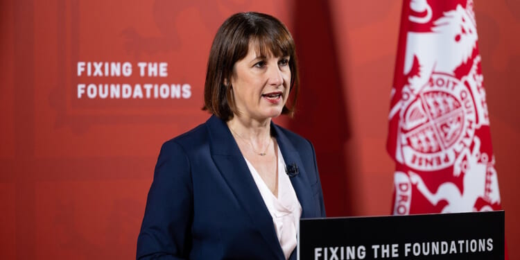 John Redwood: Restoring public sector efficiency should be at the heart of Reeves' budget