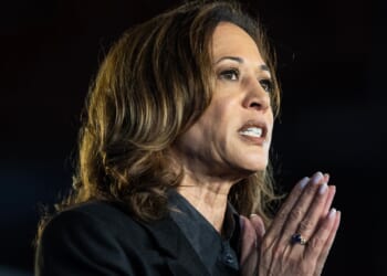 Kamala Repeatedly Heckled, Whines About Name Not Being Pronounced Correctly in Chicago [WATCH]