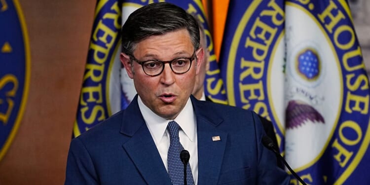 Mamdani’s Attempt to Hit Back at Johnson After He Declares Jeffries’ Endorsement the Death of Dems, Falls Flat on Impact [WATCH]