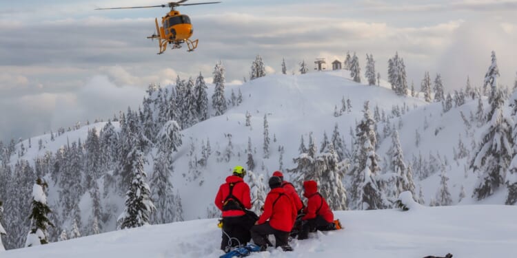 Massive Rescue Mission Saves 880 Stranded Mount Everest Climbers [WATCH]