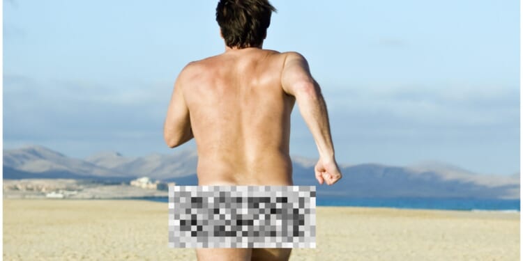 Naked Florida Man Arrested After Late-Night Rampage in Pinellas Park Neighborhood [WATCH]